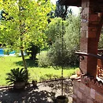 Giulia Castello del Lago