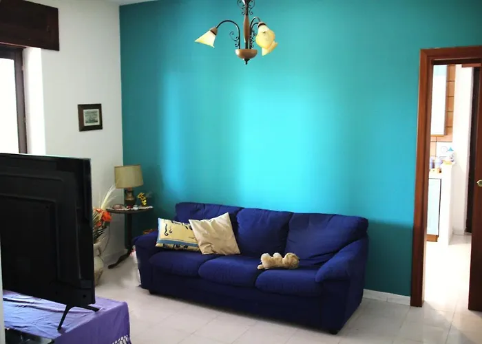 Giulia Vila Castello del Lago